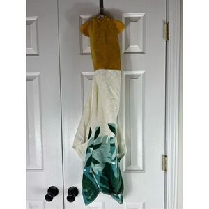 NWOT Marmalade Hooded Bath Towel